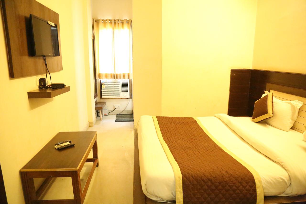 Hotel Sagun Jaipur Bagian luar foto
